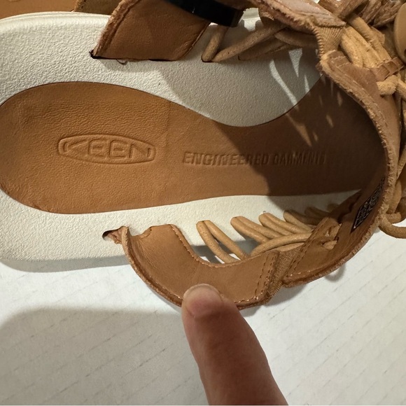 Keen Women's UNEEK Premium Leather Slide Brown Woven Slip-On Shoes 6 - Picture 4 of 12